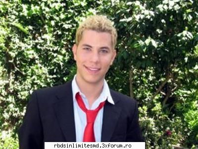 chris