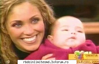 tititi-- apenas era una bebe...